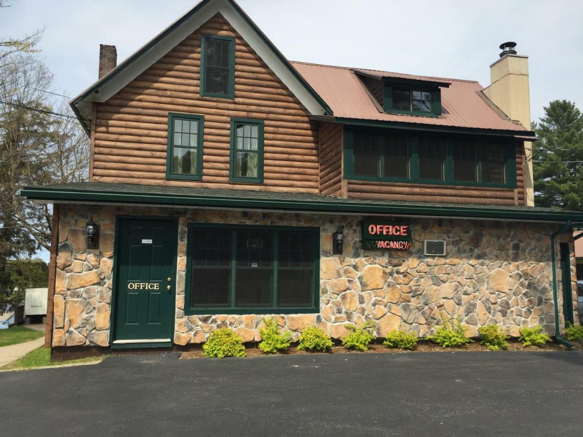 Pine Knoll Hotel Lakeside Lodge & Cabin Old Forge Zewnętrze zdjęcie